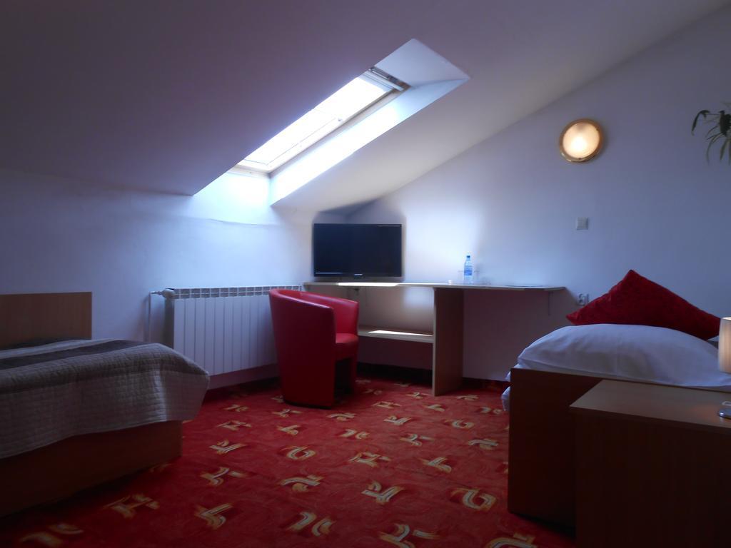 Hotel As Biala Podlaska Phòng bức ảnh