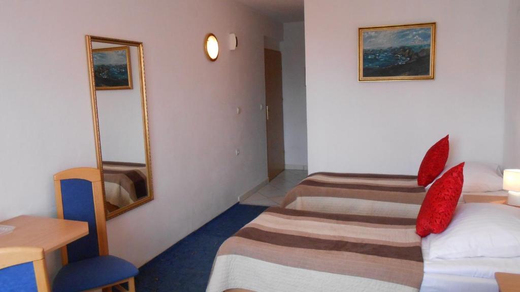 Hotel As Biala Podlaska Ngoại thất bức ảnh